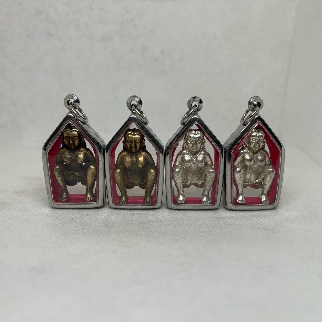 プラクルアン 仏教 女性 母親 タイ 呪物 民芸品 御守り お守り 御神体