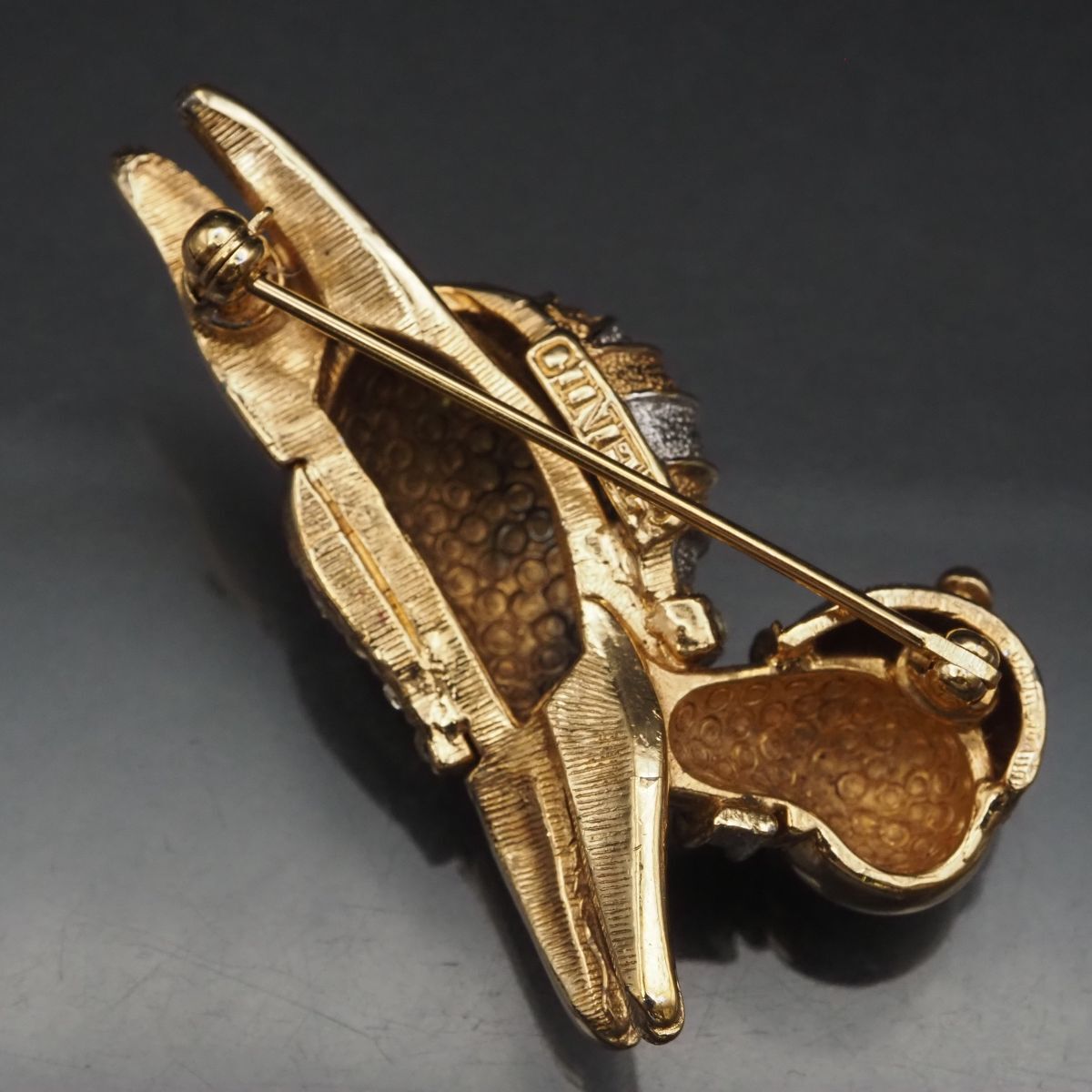 F319 サイナー CINER ブローチ 亀 カメ ラインストーン ゴールド