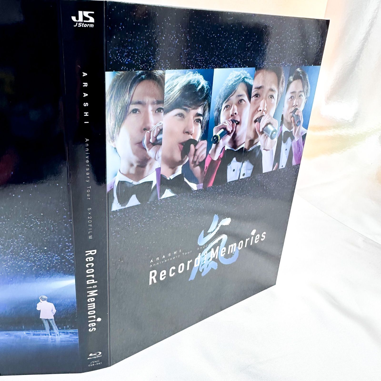 嵐 / ARASHI Anniversary Tour 5×20 FILM “Record of Memories” [嵐
