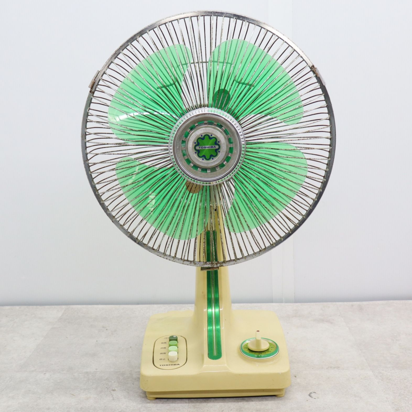 ジャンク】TOSHIBA ADF-30R-1 昭和レトロ 扇風機 昭和レトロ 東京芝浦