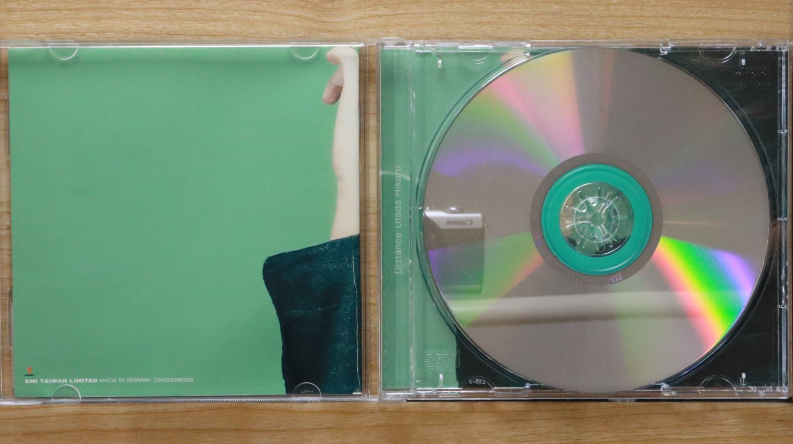 中古CD☆宇多田ヒカル/Hikaru Utada□ Distance （台湾盤