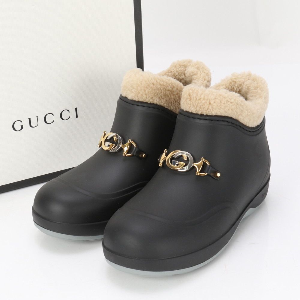 未使用 グッチ インターロッキングG ラバー ボア ショート ブーツ