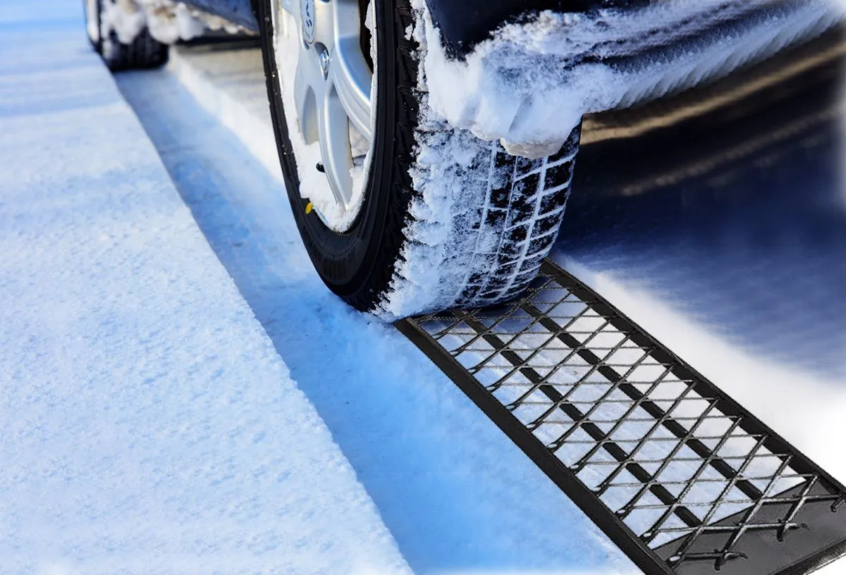 2026年最新】スノーヘルパー 鉄製の人気アイテム - メルカリ