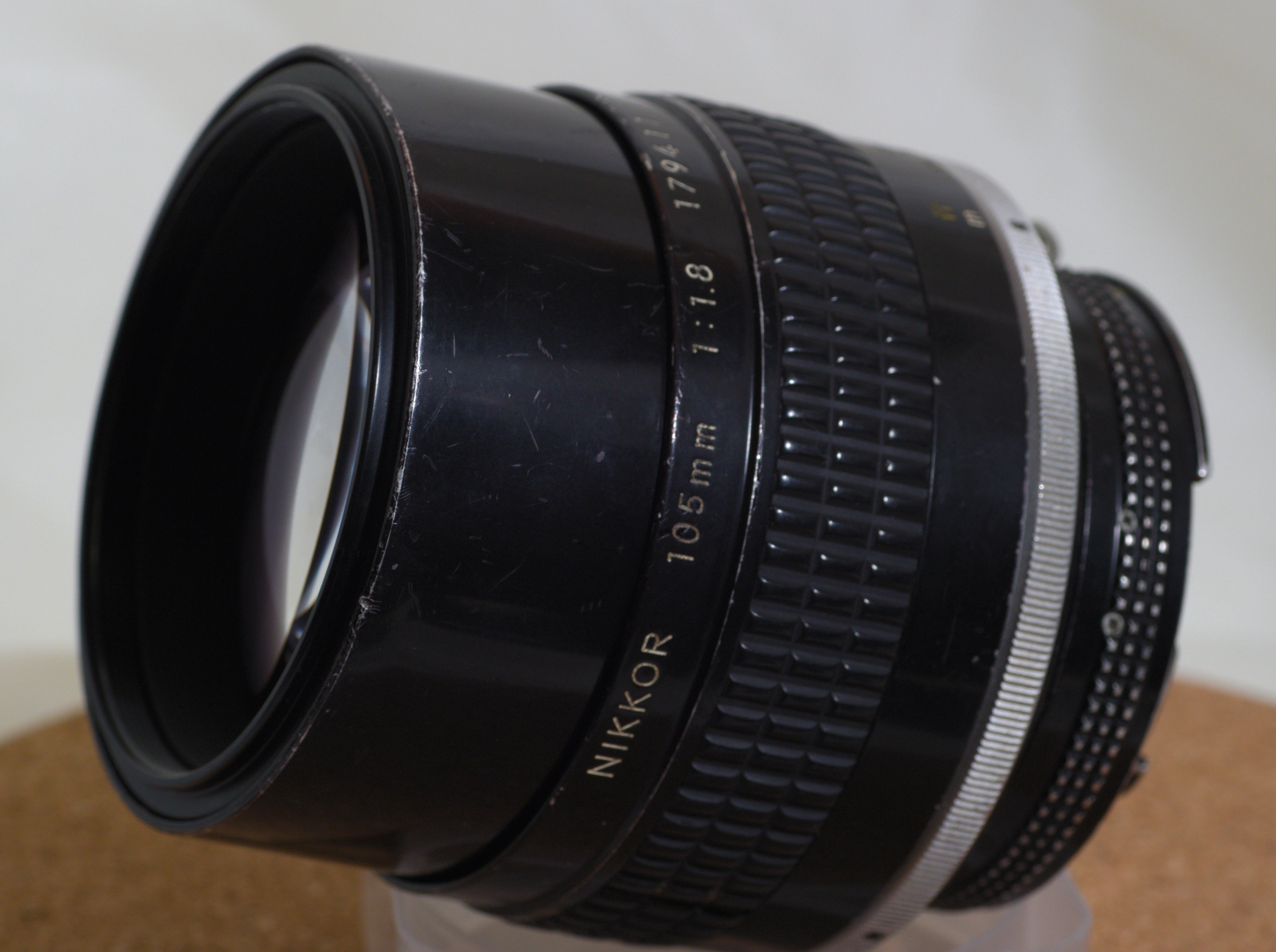 レンズ沼あれこれ：NIKKOR 105mm F1.8｜ひっくすK