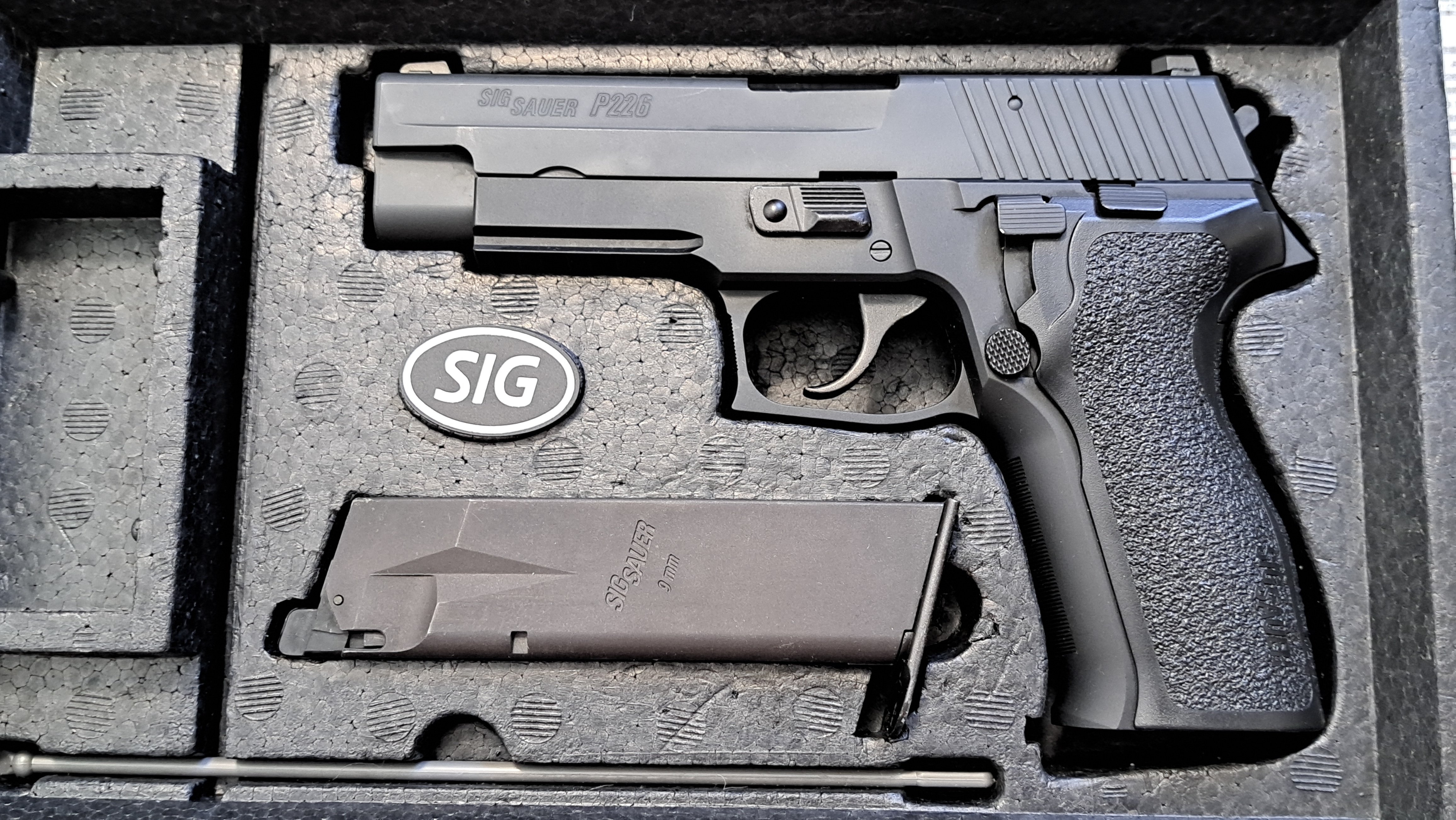 東京マルイ SIG P226 E2 GBB ガスブロハンドガン レビュー｜郭公