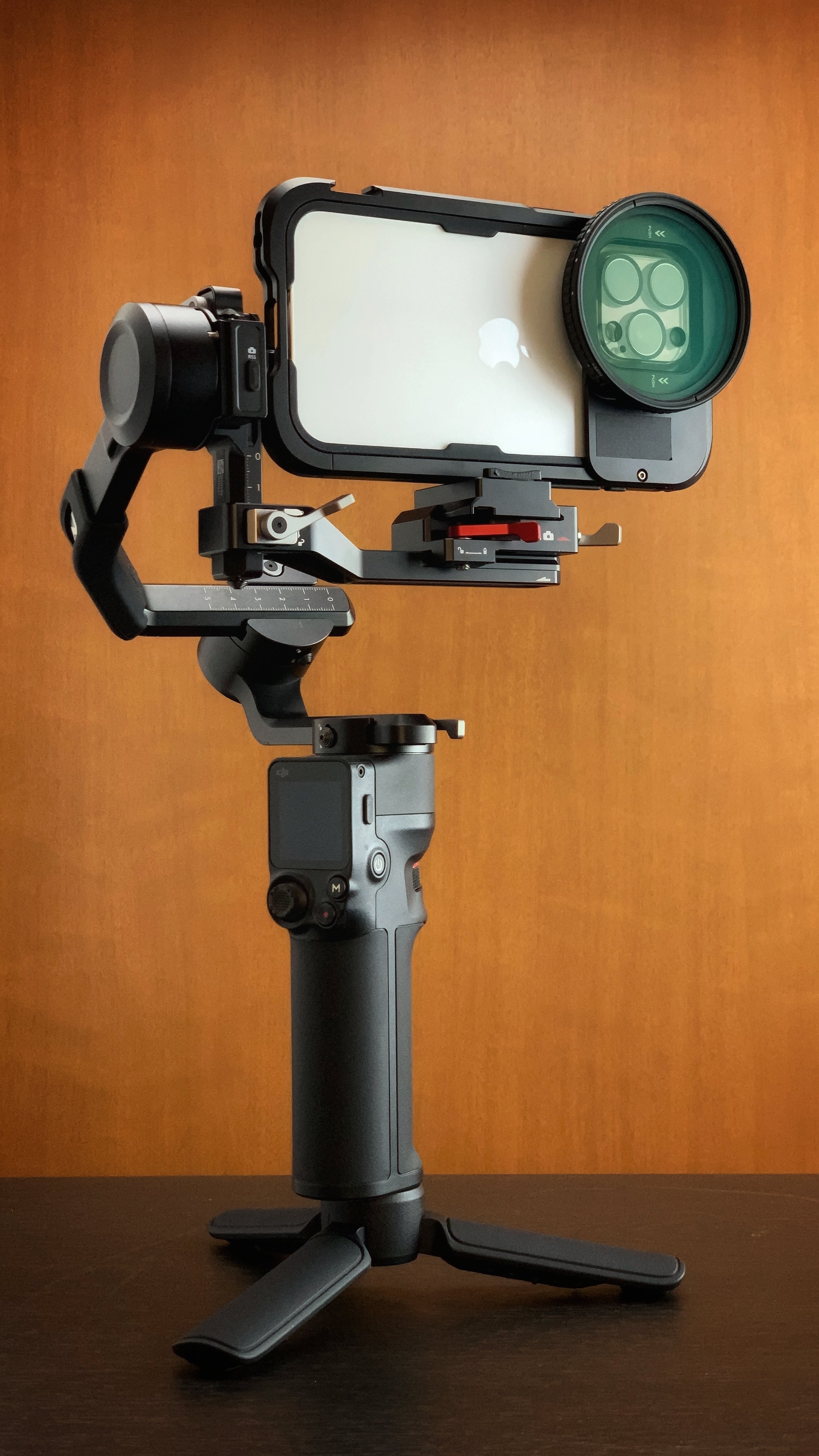 DJI RS3 MINI + iPhone + Cageで最強の動画機完成｜Takeru Tokyo Landscape