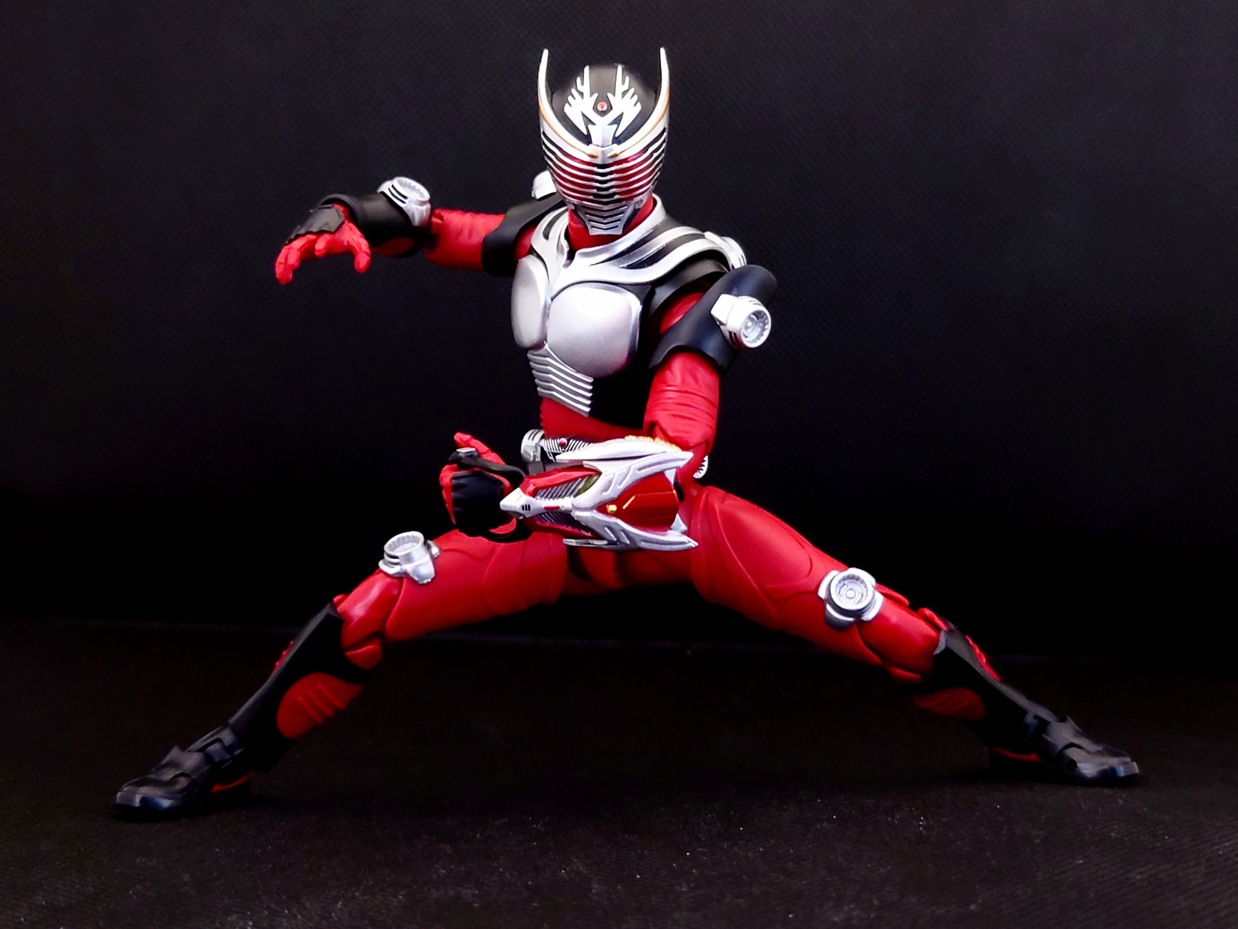 S.H.Figuarts（真骨彫製法）仮面ライダー龍騎 レビュー｜こすもす