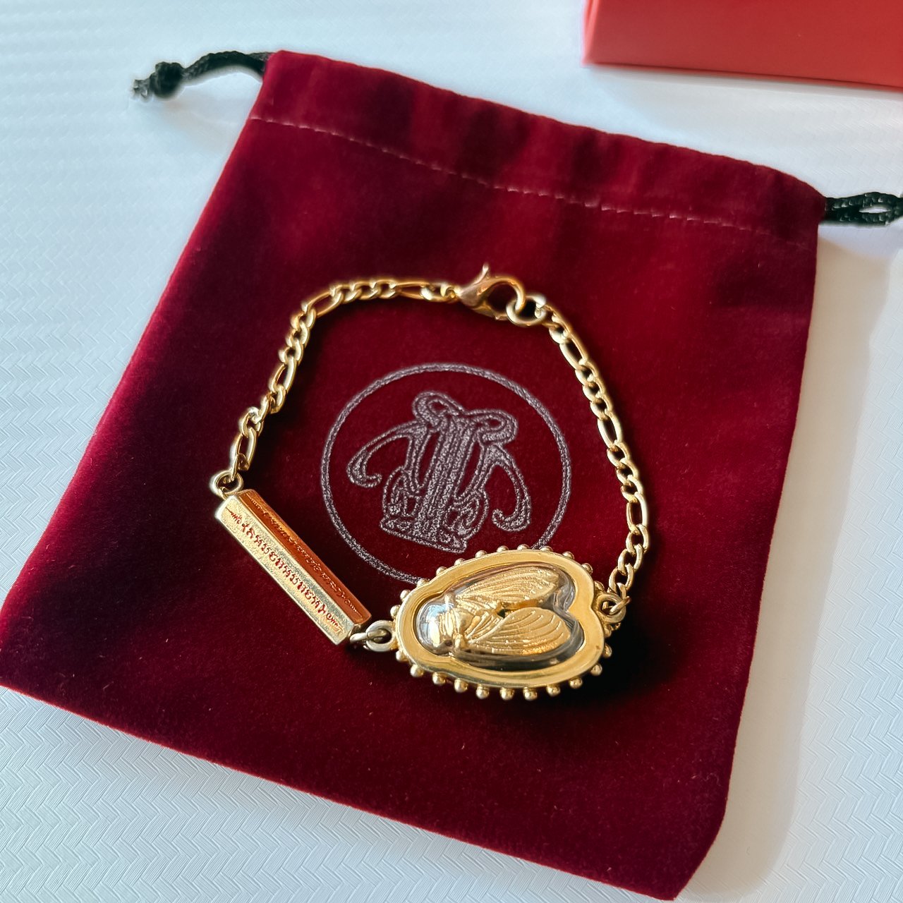 タイ旅行③【プラクルアン】お守りアミュレット屋さん｜明星 菫青