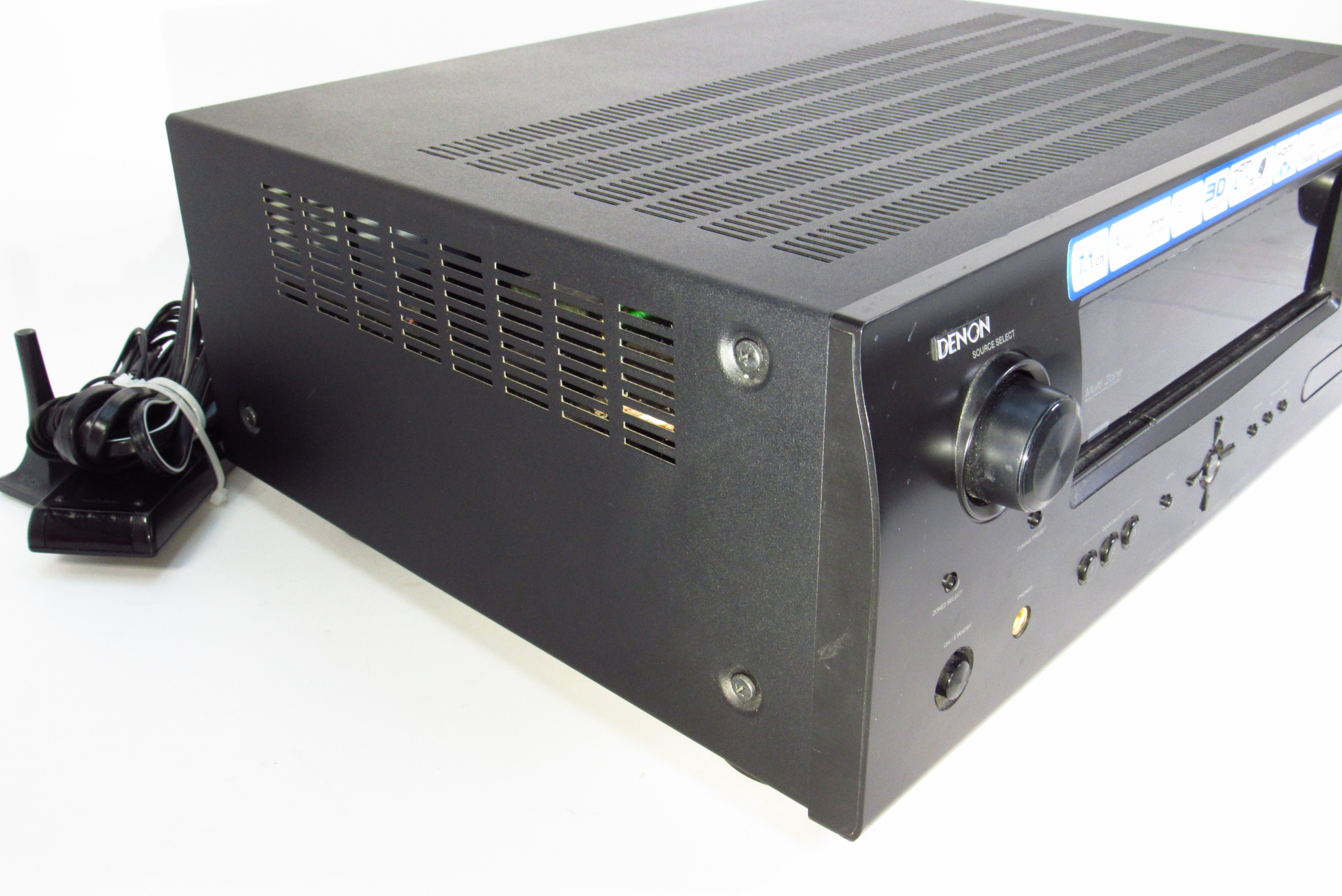 Denon AVR-1611 5.1-Channel AV Receiver - Local Pick-Up Only