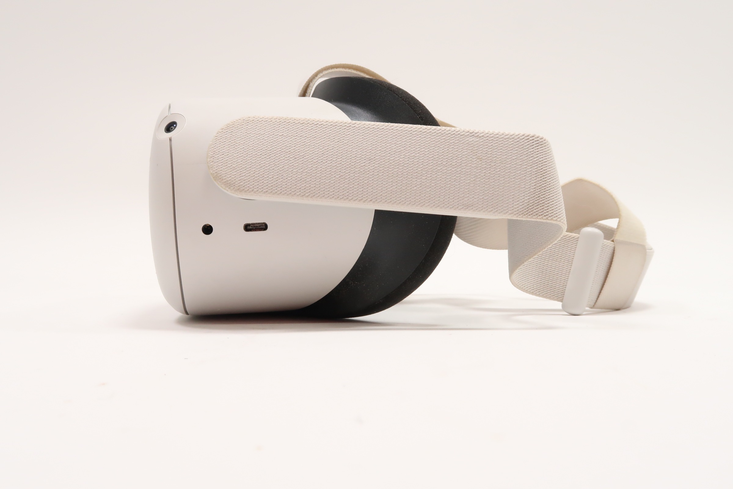 Oculus Quest 2 64GB All-in-One VR Headset