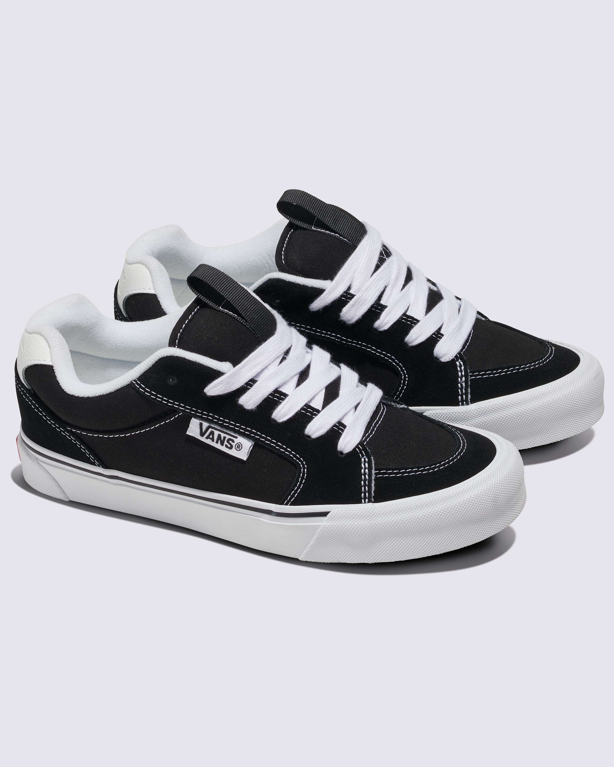 Chukka Push Shoe in Black / White | Vans