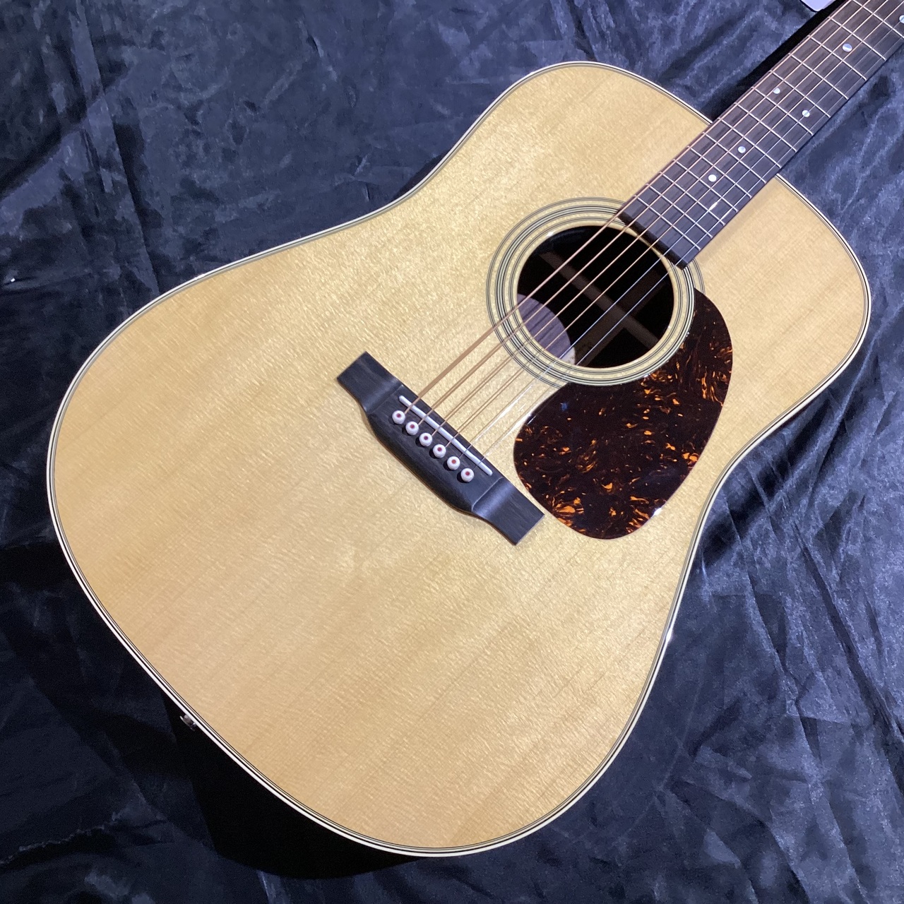ピックアップ搭載お得モデル】Martin D-28 STANDARD with PowerTap