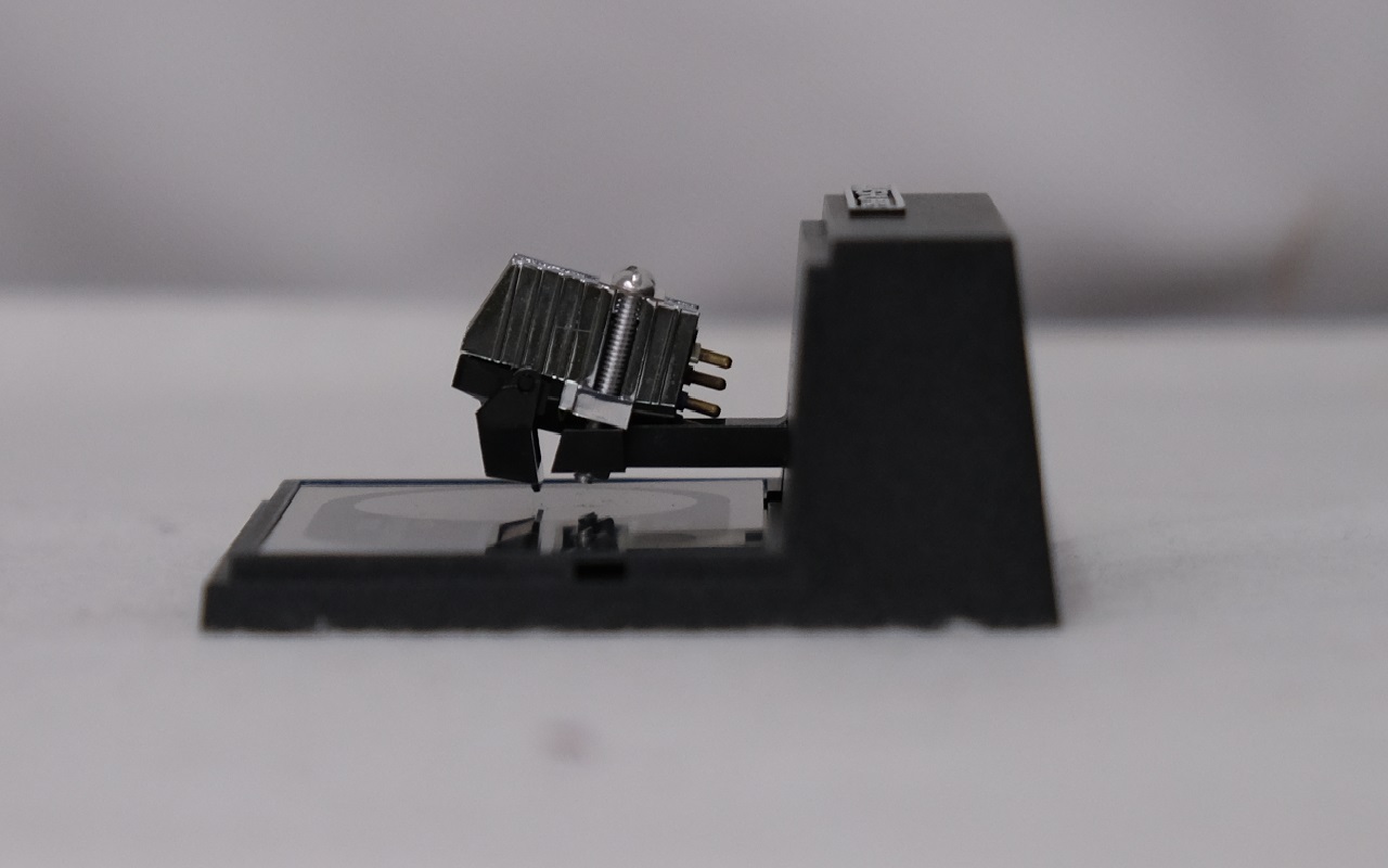 SHURE (シュアー)/V15 TYPEⅢ-HE (超楕円針タイプ) MMカートリッジ