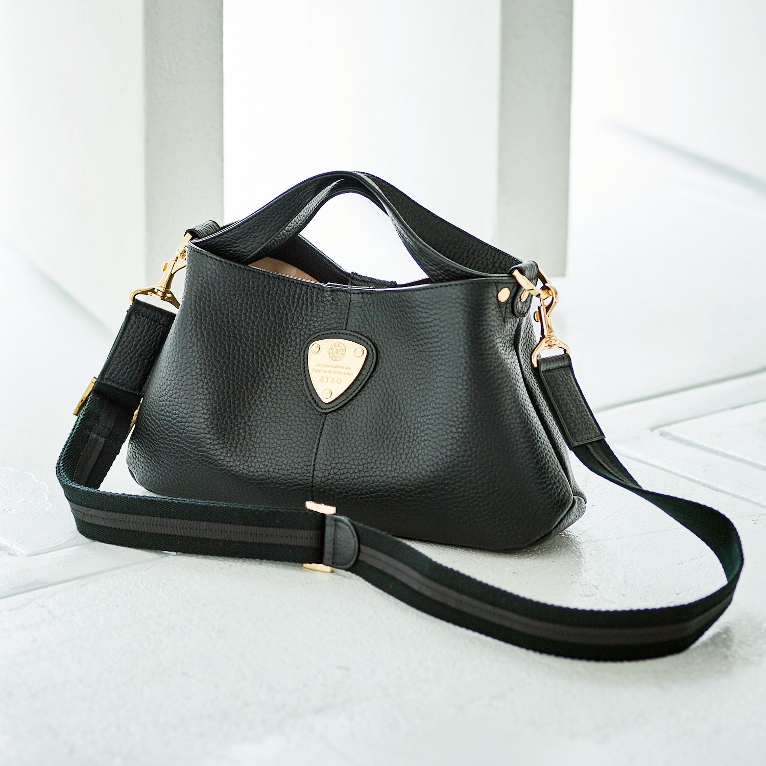 スタッフ愛用率No.1！｜ chivy+｜収納力抜群！2wayミニバッグの代表格