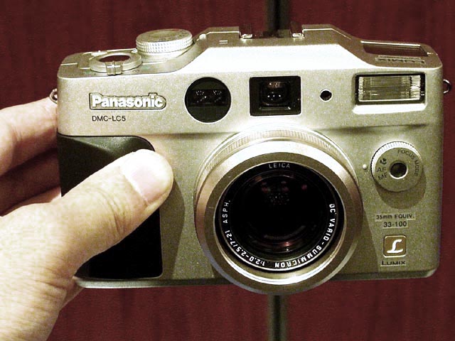 松下、ライカレンズ採用のデジタルカメラ2機種