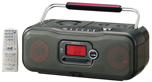 ケンウッド、世界初のMP3/WMAが再生できるMDラジカセ