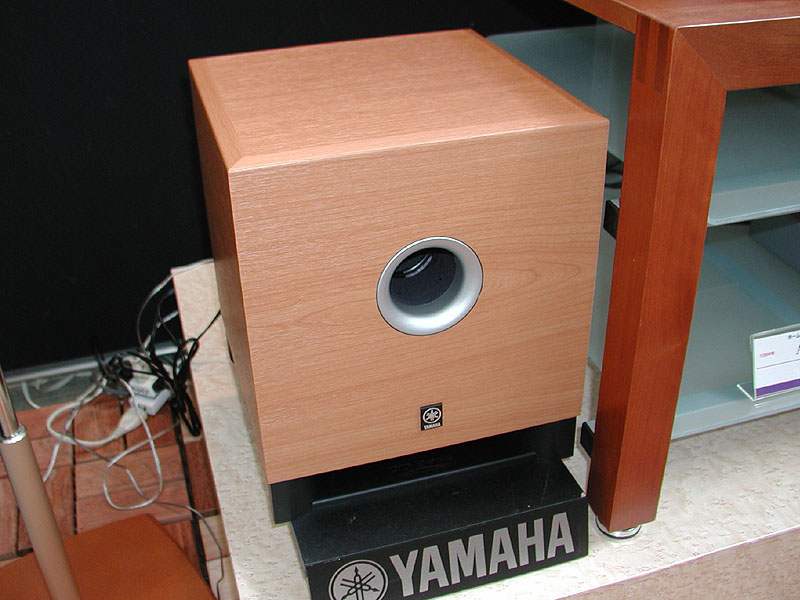 ヤマハ、デジタルアンプを採用した5.1chシアターセット