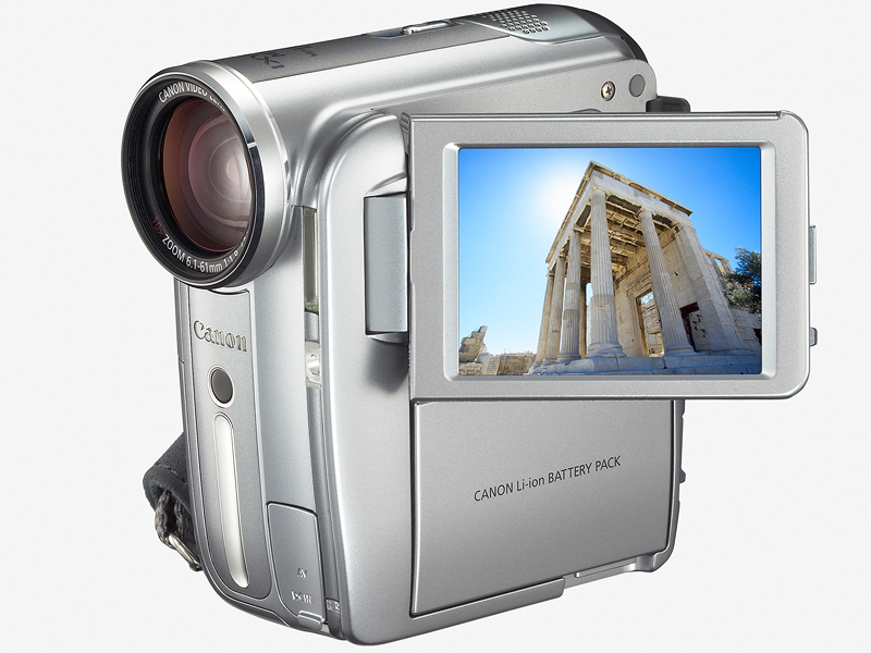 キヤノン、430万画素原色CCD搭載の「IXY DV M5」