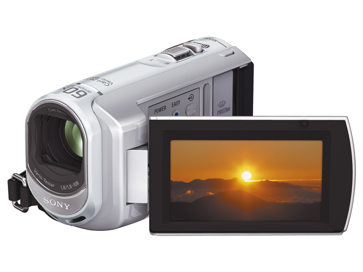 ソニー、光学60倍ズーム搭載のSD解像度「ハンディカム」