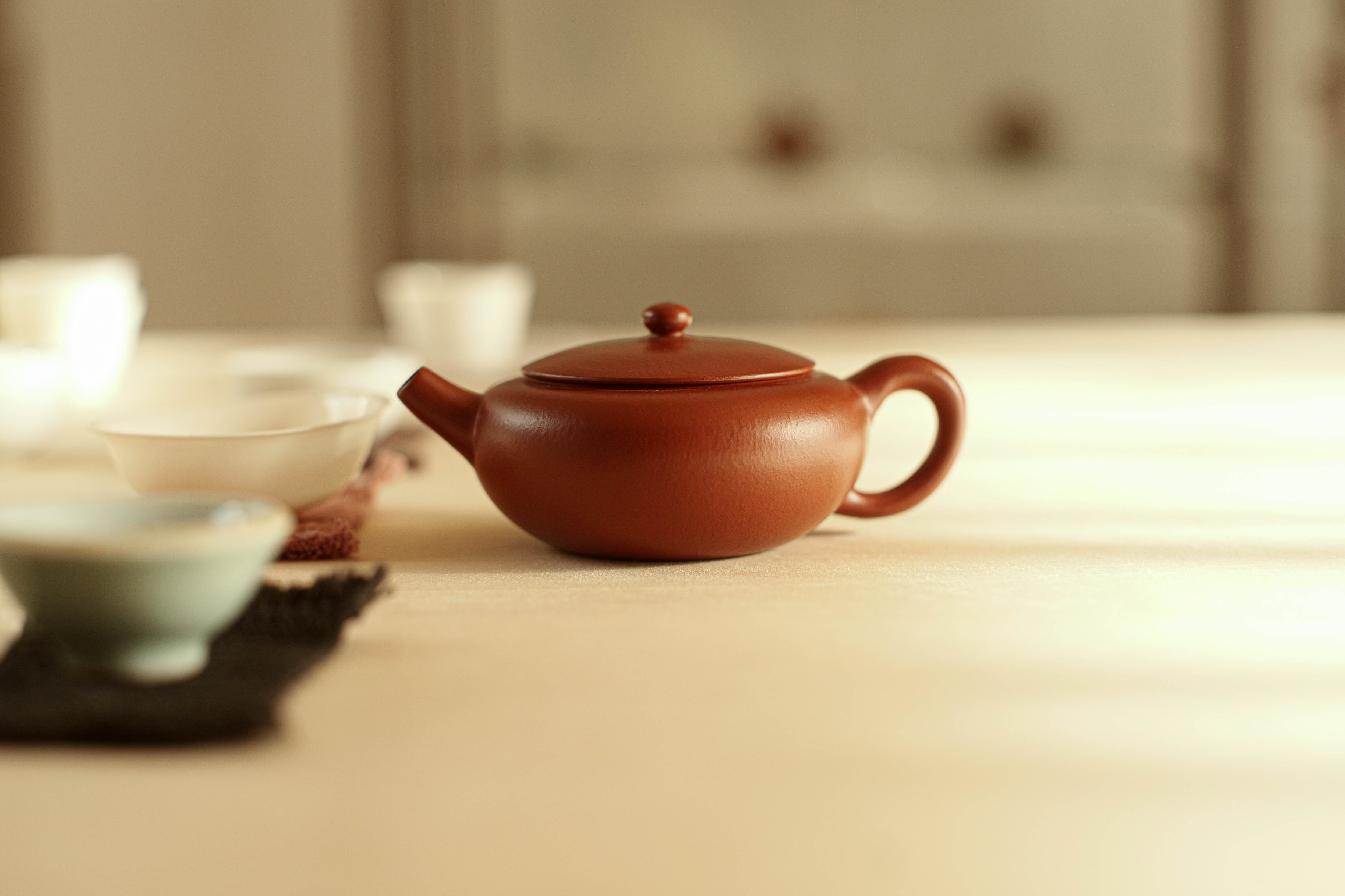 宜興紫砂壺「扁円」（満水約100cc）・小煤窯朱泥 | 北白川糕糰店