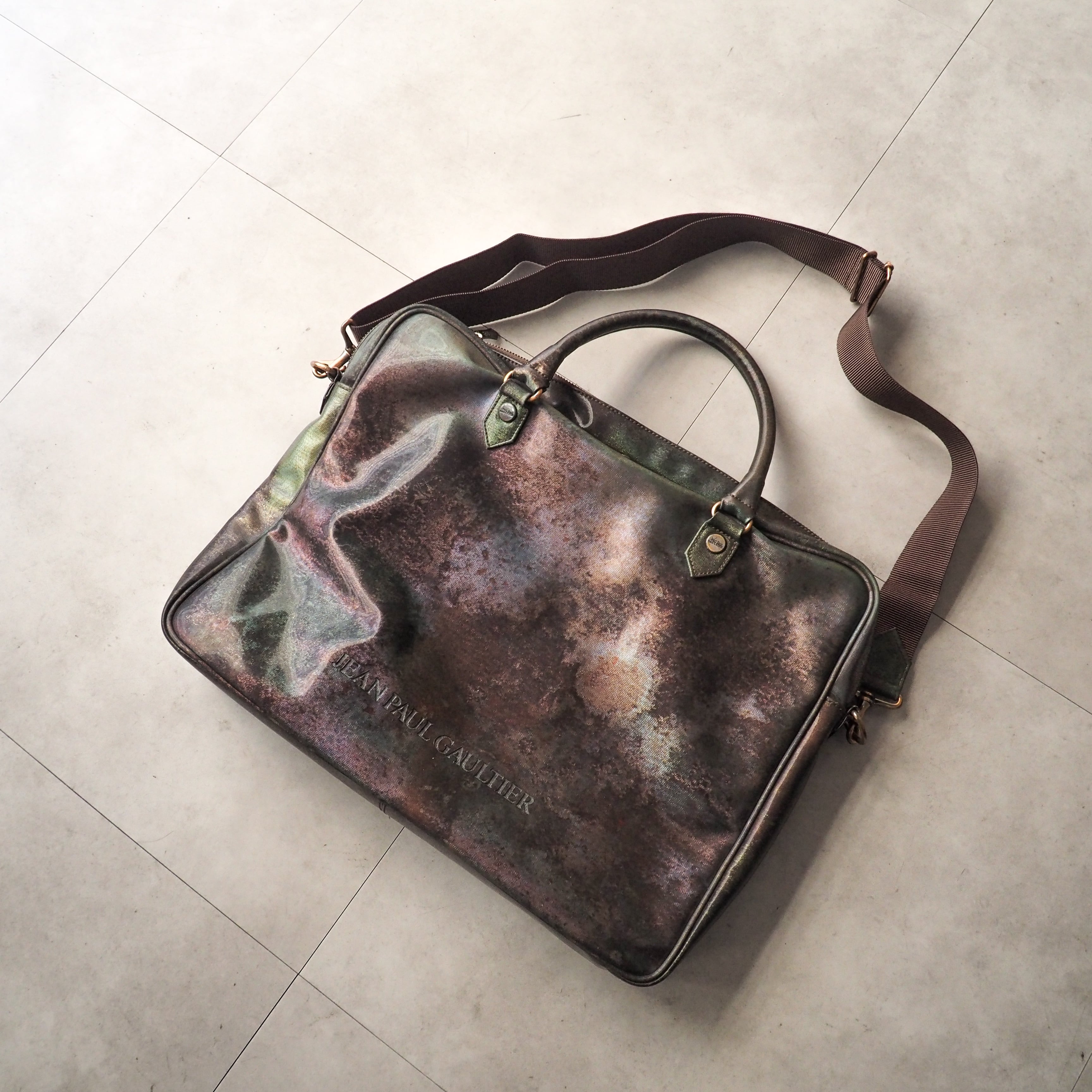 e98a3af945bb57dad67f80631ba09d