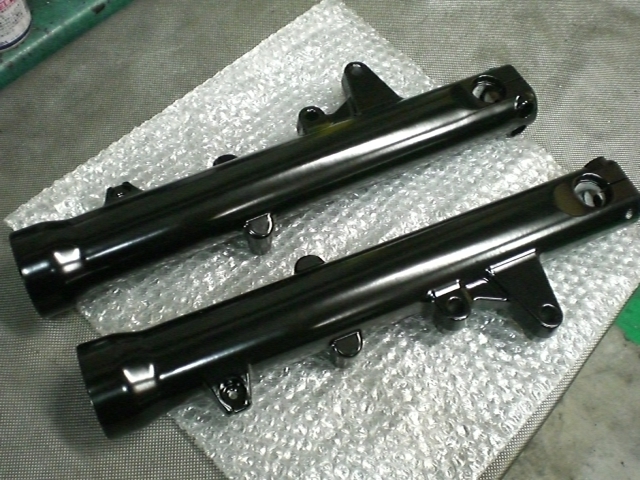 ゼファー1100 フロントフォークオーバーホール＆ボトムケースの品格と