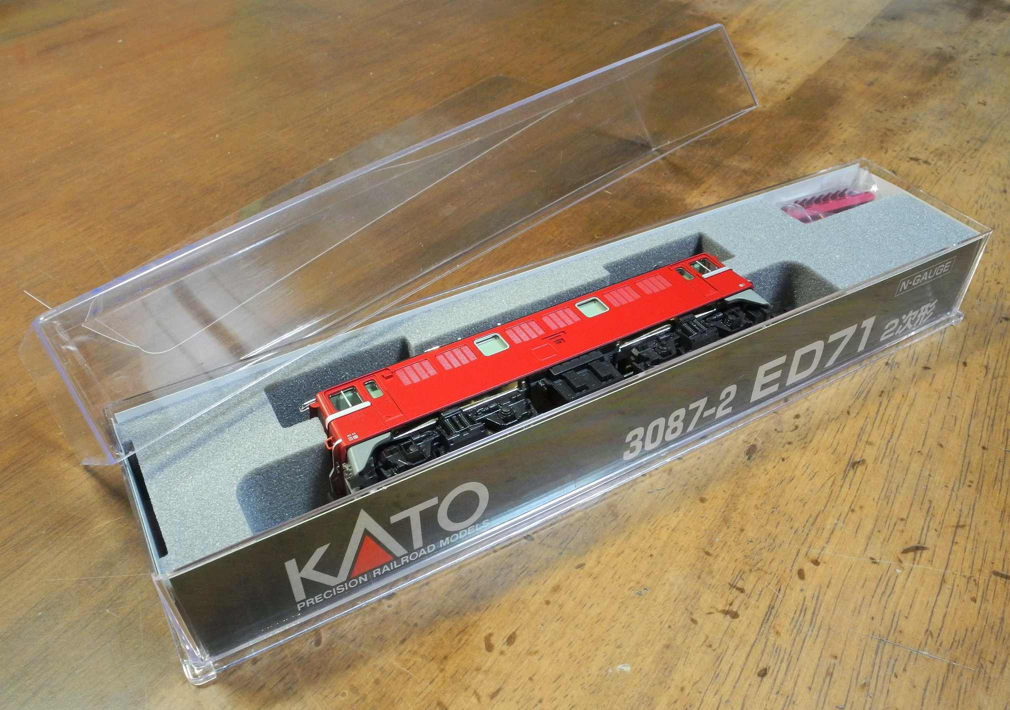 オフのデスクトップ KATO 3087－2 ED71 2次形 買ってきた