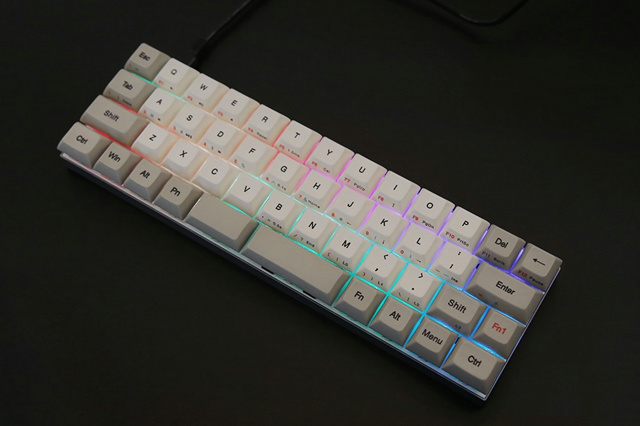 Vortex、40％メカニカルキーボードのRGBモデル『CORE RGB』 | ヲチモノ