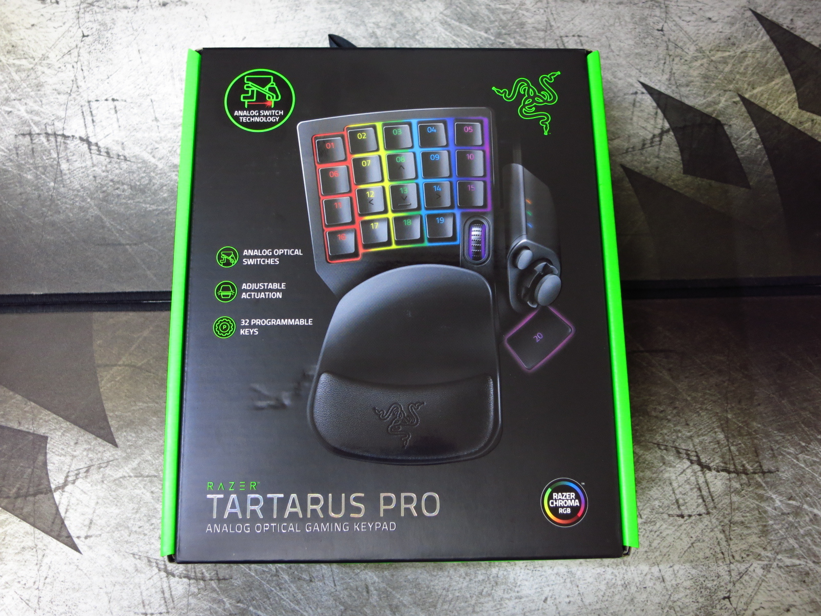 Razerのゲーミングキーパッド『Razer Tartarus Pro』を買ってみた