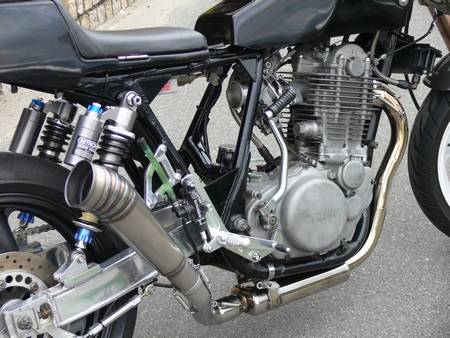 YAMAHA SR400 Beltlan ベルトラン エンジンアンダーガード （検索 1JR