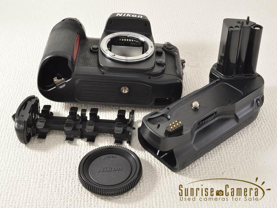 Nikon F100／コンパクトなボディに高性能を詰め込んだF5の弟分