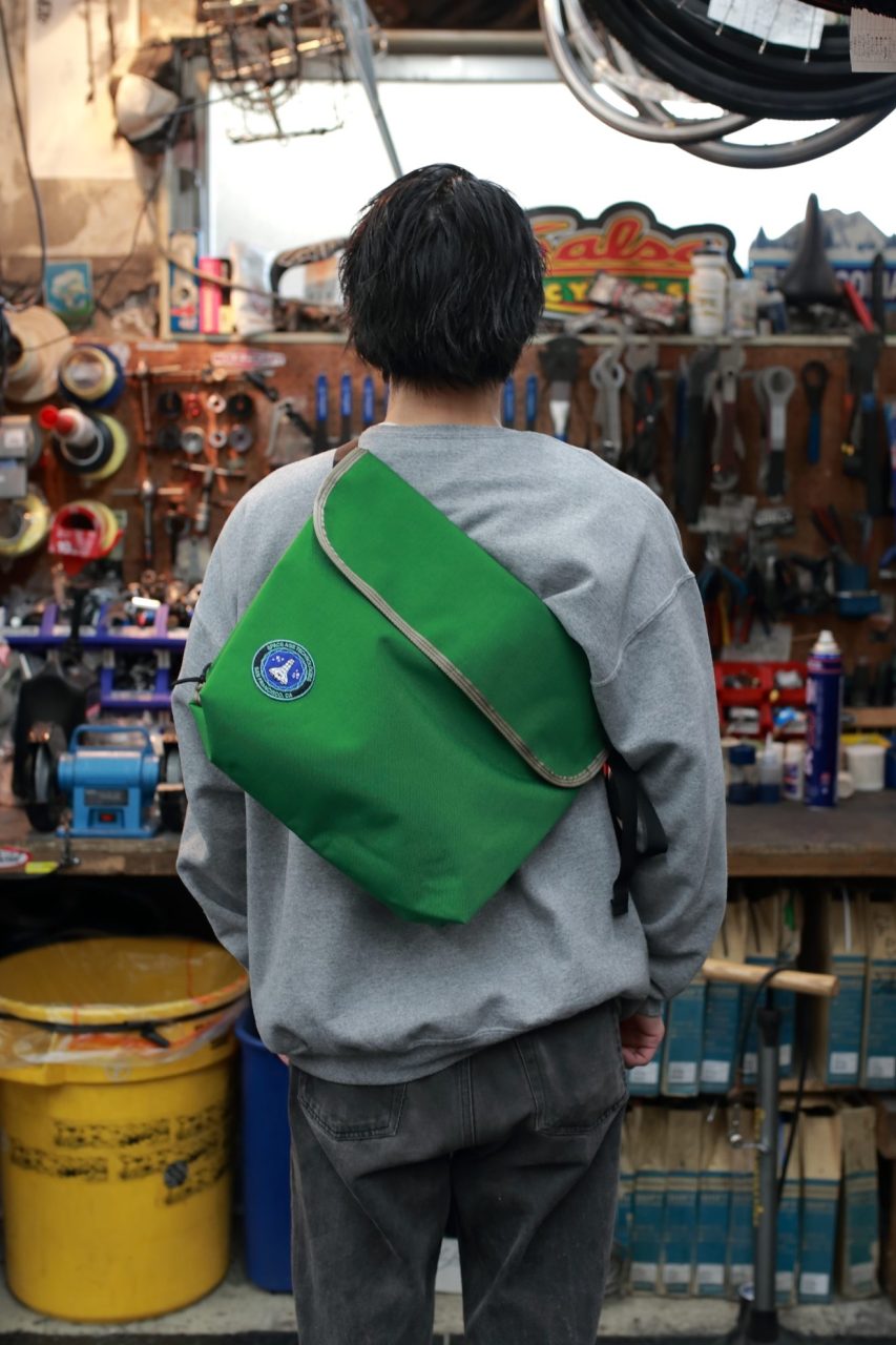 SPACE AGE TECHNOLOGIES* zine holder (black) - BLUE LUG GLOBAL