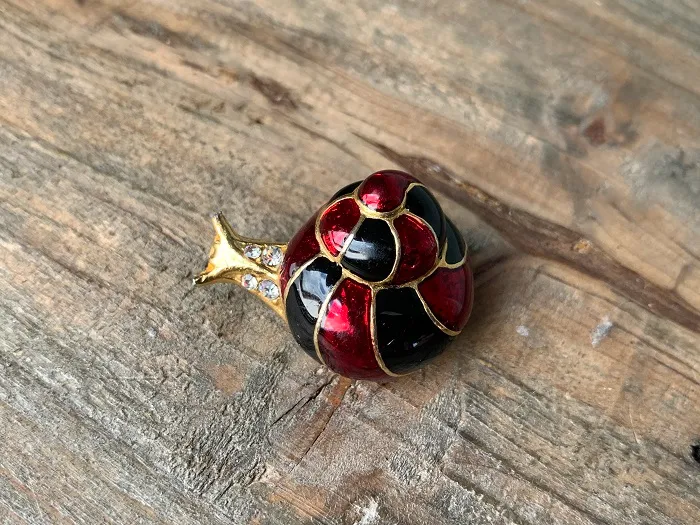 ヨーロッパ・アメリカで出会ったヴィンテージ カタツムリブローチ