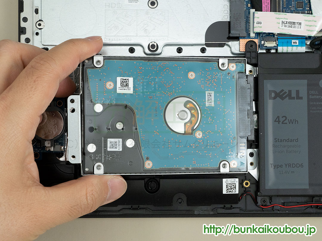 分解工房・DELL Inspiron 15 3580/3581 HDDモデル SSD交換方法