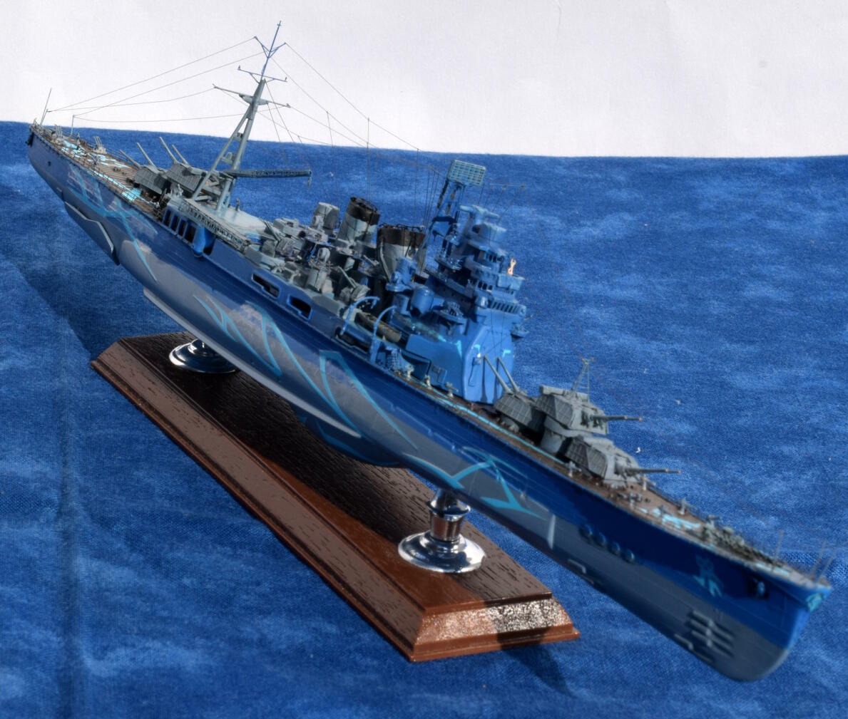 霧の艦隊重巡洋艦「タカオ」（青）