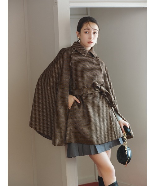 LILY BROWN（リリーブラウン）の「2wayケープコート（その他アウター
