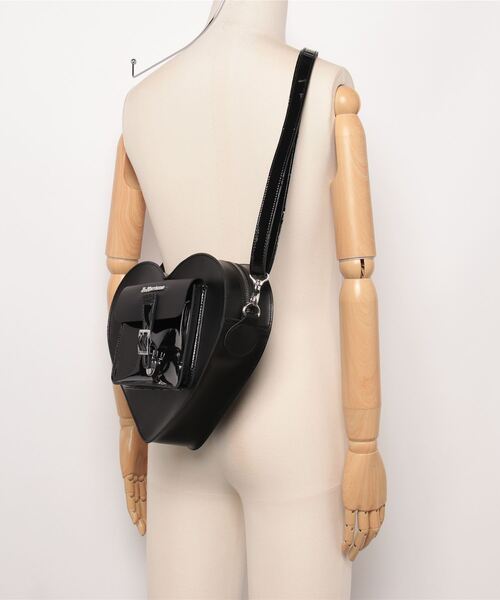 Dr. Martens（ドクターマーチン）の「Dr.Martens HEART BACKPACK
