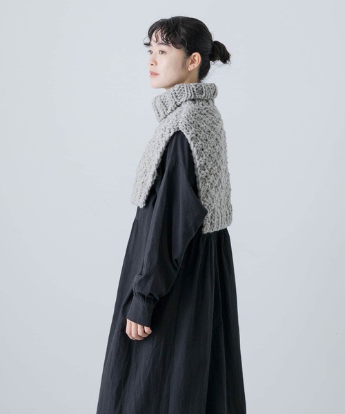 かぐれ（カグレ）の「ペルーショルダーニットウォーマー（ネック
