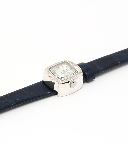 agete（アガット）の「カメレオンウォッチ革ベルト 【AGETE41SV時計