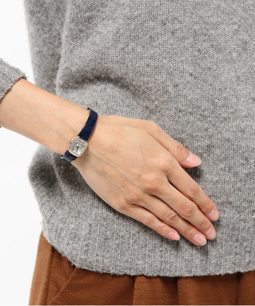 agete（アガット）の「カメレオンウォッチ革ベルト 【AGETE41SV時計