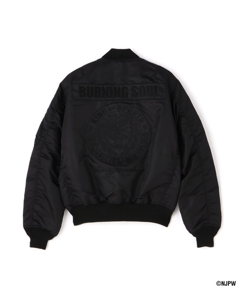 AVIREX（アヴィレックス）の「【新日本プロレス × AVIREX】SPECIAL MA