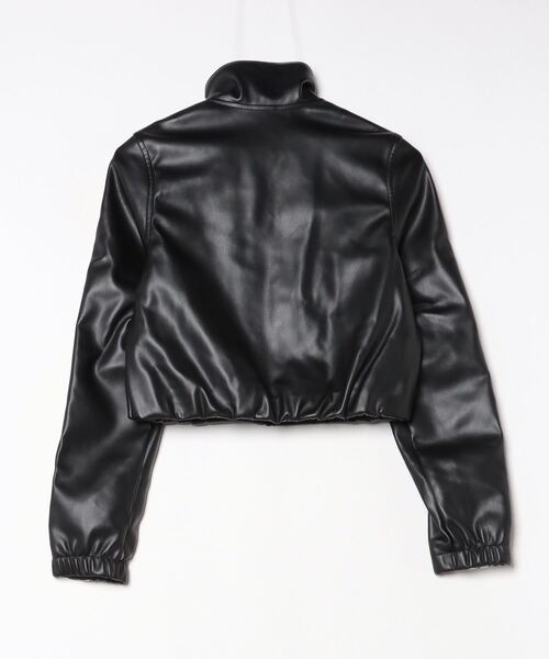 adidas（アディダス）の「ファイヤーバード プレザー トラックトップ