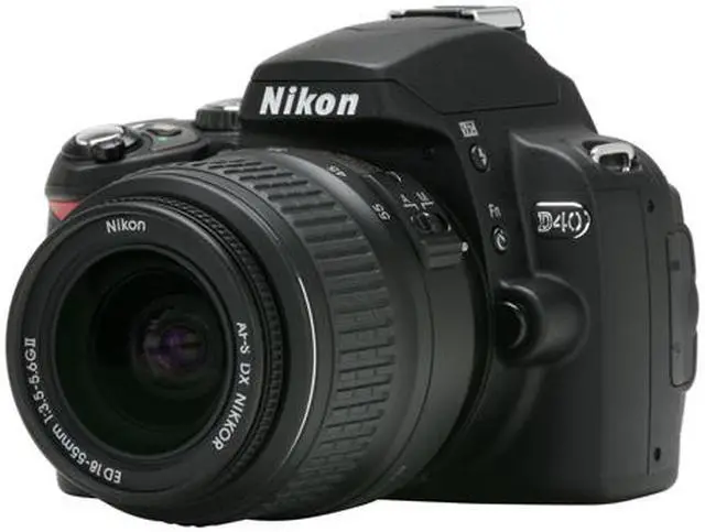 Nikon D40 Black Digital SLR Camera w/AF-S DX NIKKOR ED 18-55mm f
