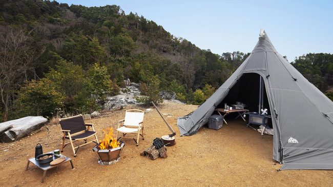 Mt. SUMIから薪ストーブの自在設置が可能な「ストーブテント ノナT/C