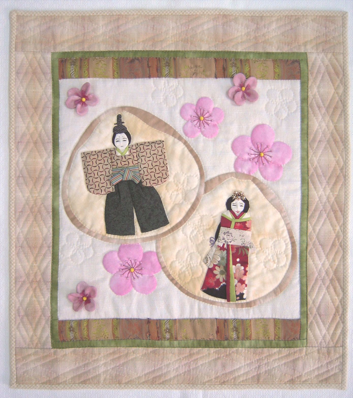 ☆半額セール☆お値打ち品 華やかな桃の節句のタペストリー 商品詳細