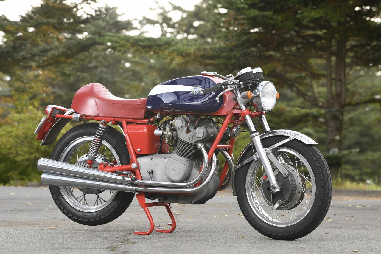 MVアグスタ、モトグッツィ、ラベルダの代表作をじっくり観察｜1970