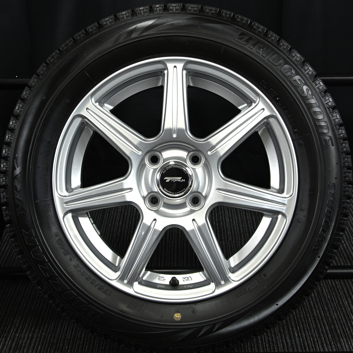 BRIDGESTONE (ブリヂストン) TOPRUN (トップラン) R7 15×5.5J(+50)100