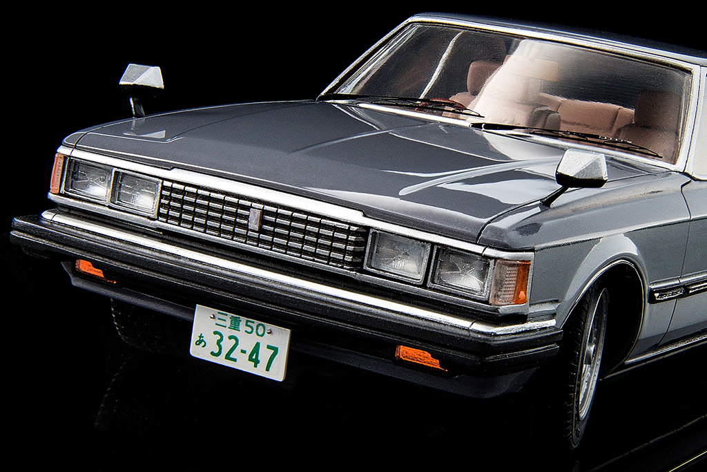 ハイソカーブームの魁は、なんと私的な車だ！マイクロエース製プラモ