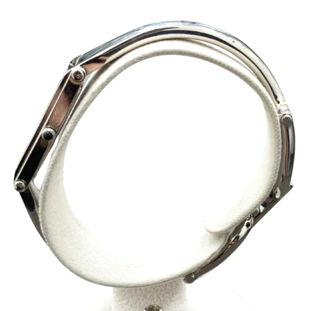 GUCCI グッチ 腕時計 1500L バングル型 クォーツ ピンクシェル文字盤