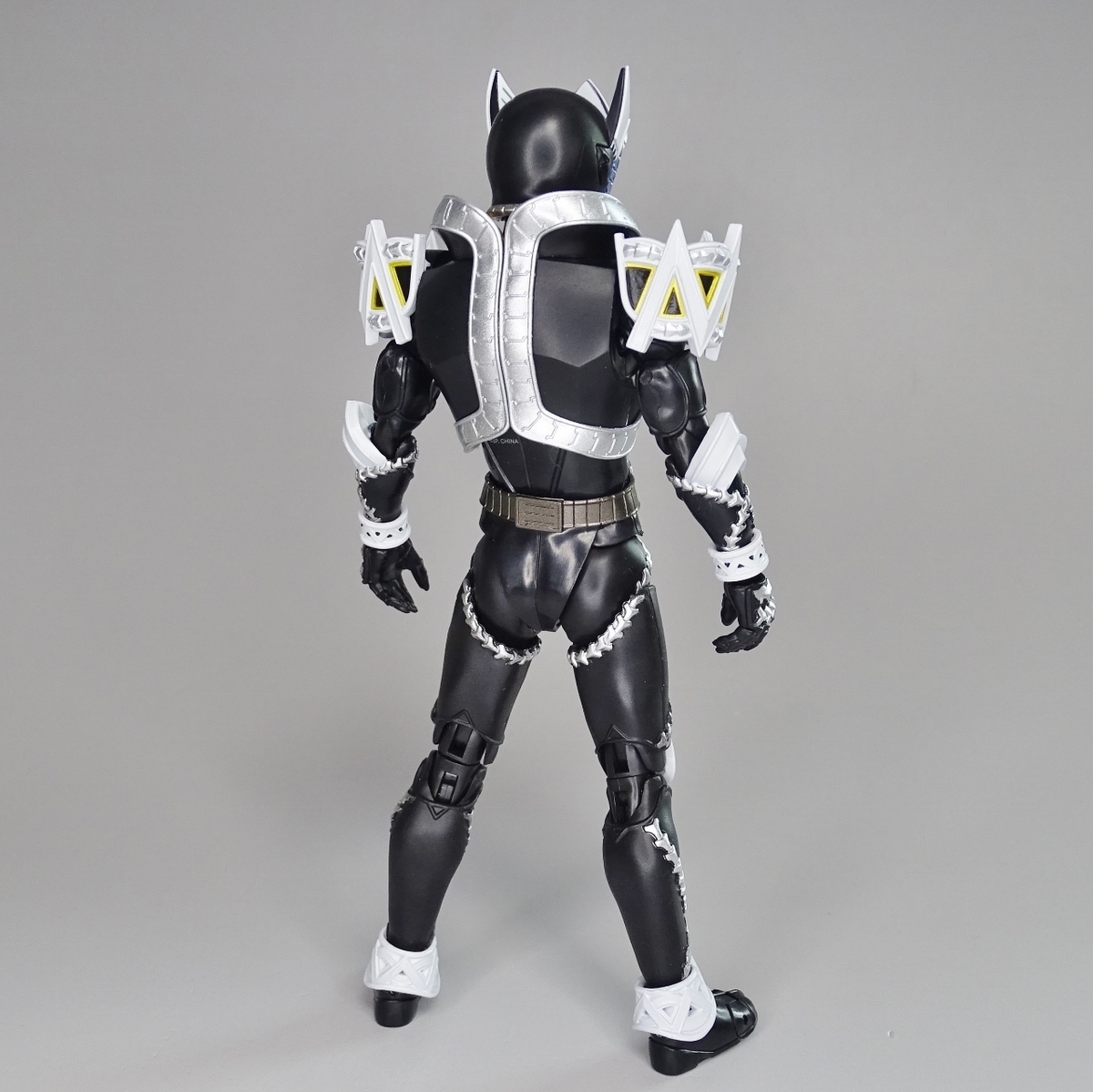 S.H.Figuarts 仮面ライダーサガ 真骨彫製法 (プレミアムバンダイ限定